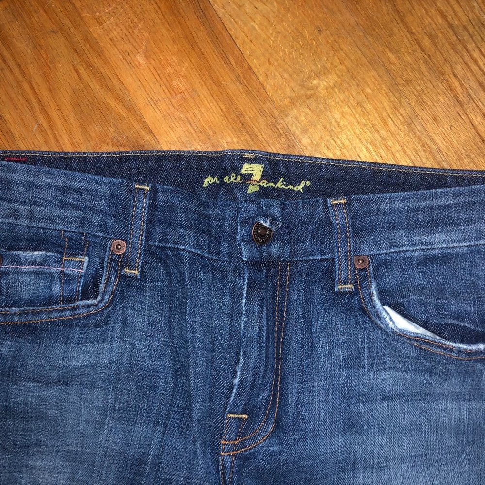 7 FOR ALL MANKIND JEANS! (size 29)